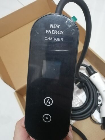 İnformatika: Elektrik avtomobili üçün “NEW ENERGY CHARGER” portativ şarj cihazı -