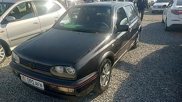 т40 сатылат: Volkswagen Golf: 1992 г., 1.8 л, Кол менен иштөөчү, Бензин, Хетчбек — 1