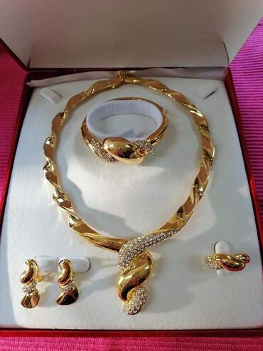 Setovi nakita: Set: Narukvica, Ogrlica — 6
