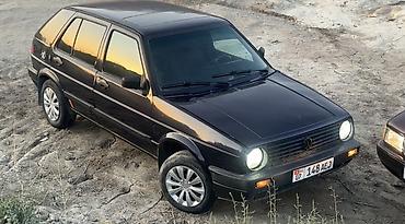 мото каракол: Volkswagen Golf: 1991 г., 1.8 л, Кол менен иштөөчү, Бензин, Хетчбек — 2