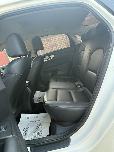 Продажа авто: Kia K3: 2021 г., 1.6 л, Автомат, Бензин, Седан — 3