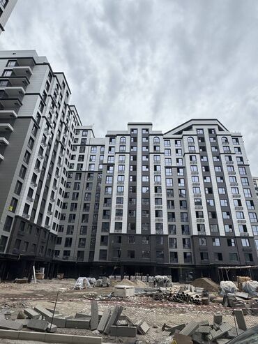 купить квартиру в рассрочку от хозяина: 1 бөлмө, 51 кв. м, Элитка, 8 кабат, ПСО (өзү оңдоп түзөтүп бүтүү үчүн)