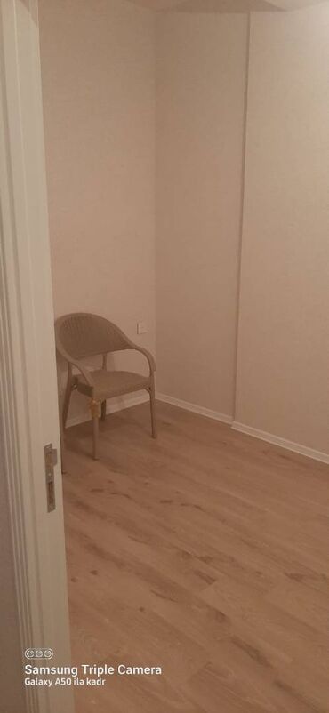 Uzunmüddətli kirayə mənzillər: Salam.Sumqayit Bağça şəhərdə ev kiraye verirem.50kv.2 otaq+eyvan.yeni — 6