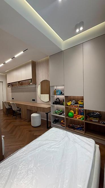 Продажа квартир: 3 комнаты, 122 м², 9 этаж — 7