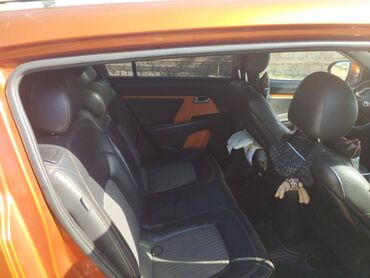 Kia: Kia Sportage: 2 l | 2011 il Ofrouder/SUV — 12