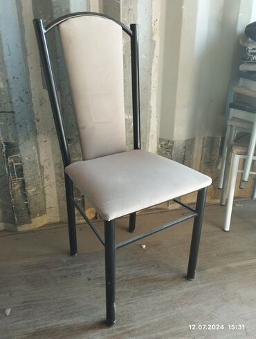 Стулья для зала: Стул для зала, Новый, Железо — 15