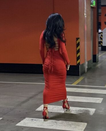 красное платье: Повседневное платье, Длинная модель
