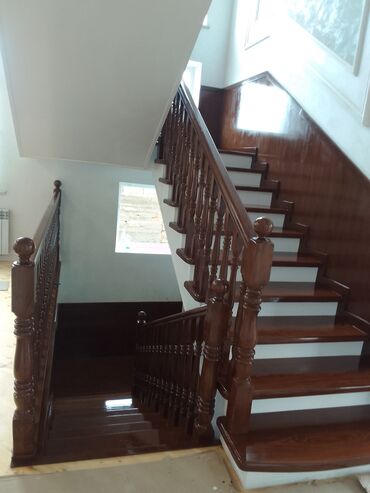 Обшивка лестниц: Лестница заказ алабыз Кара жыгач сосна шпон фонерадан — 3