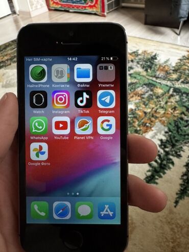 Apple iPhone: IPhone 5s, Б/у, 16 ГБ, Space Gray, 100 % — 5