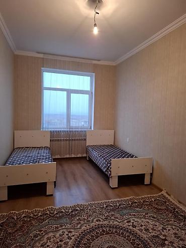 memar ecemi kiraye: Sumqayıt şəhər, Bulvar küçəsi, Mida yaşayış kompleksində, ümumi sahəsi — 8