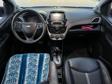 Chevrolet: Chevrolet Spark: 2019 г., 1 л, Вариатор, Бензин, Хэтчбэк — 6