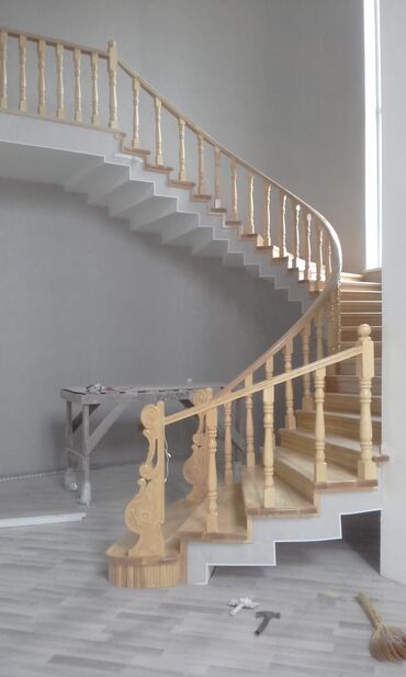 Mebel və taxta dəzgahları: Taxta Pillekenlerin yığılması Sərfəli qiymətdə və — 4