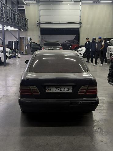 221 w221: Mercedes-Benz E-Class: 2001 г., 2 л, Механика, Седан — 3