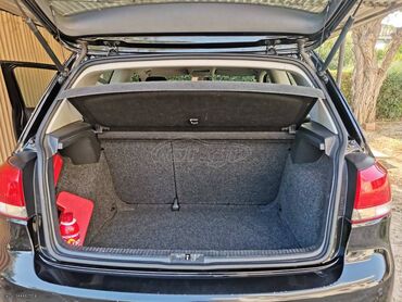 Volkswagen: Volkswagen Golf: 1.2 l. | 2010 έ. Χάτσμπακ — 24