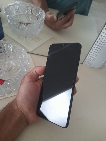 hard disk 4 tb: Samsung Ativ S, 64 GB, rəng - Qara, Sensor