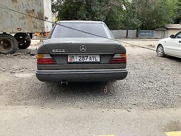 byd t5: Mercedes-Benz W124: 1988 г., Механика, Бензин, Седан — 6