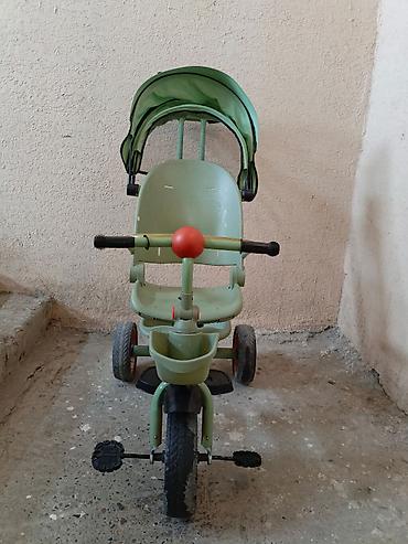 Velosipedlər: Çox az işlənibdir. Yenidir. Xarab və ya qırıq yeri yoxdur. Çəkisi — 2