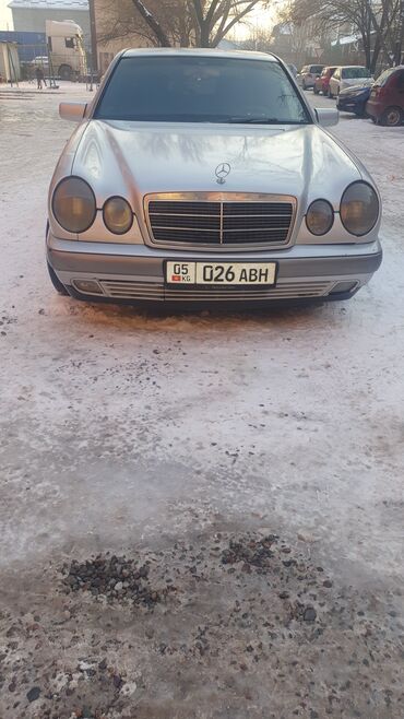 Mercedes-Benz: Mercedes-Benz : 1997 г., 2.8 л, Автомат, Бензин, Седан