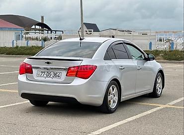 Chevrolet Cruze: 1.6 l | Sedan