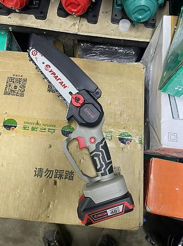 Наборы электроинструментов: Набор аккумуляторных садовых инструментов Комплектация на фото: - — 6