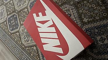 Мырзалардын бут кийими: Эркектердин кроссовкасы, 45, 44, Nike, Жаңы, түсү - Ак, Акылуу жеткирүү, Өзү алып кетүү — 2