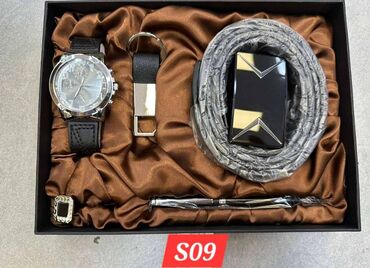 Setovi nakita: Set: Privezak, Materijal: Koža — 1