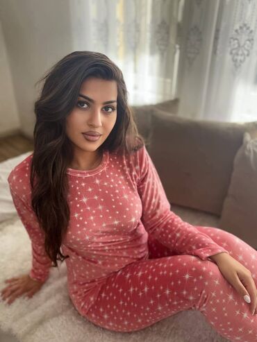 Pidžame: Ženske plišane pidžame – set majica + donji deo L XL 2XL 3XL - — 2