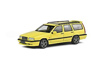 odece: 💛 Volvo T5R – Cream Yellow – 1995 – 1:43 Solido Solido Volvo T5R — 1
