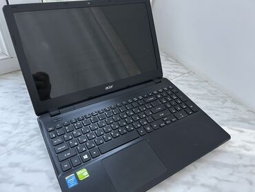 Masaüstü kompüterlər və iş stansiyaları: Acer TravelMate P236 (TMP246-MG-7170) noutbuk - Ekran: 13.3"