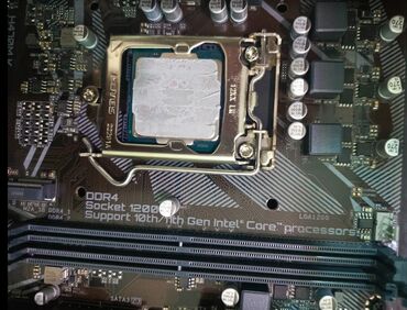Prosessorlar: Prosessor Intel Core i5 10400f, 3-4 GHz, 6 nüvə, İşlənmiş