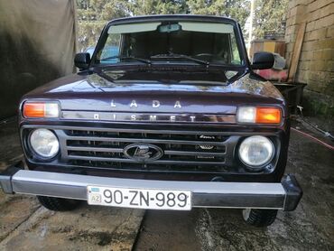 бампер опель вектра б: VAZ (LADA) 4x4 Niva: 1.7 l | 2015 il 149255 km Universal