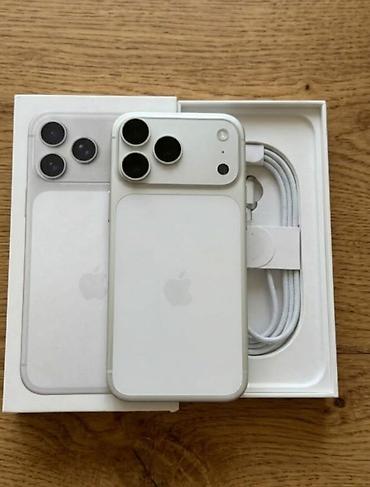 mini iphone 17: IPhone 17 Pro Max, Б/у, 256 ГБ, White Titanium, Зарядное устройство, Защитное стекло, Чехол, 100 % — 1
