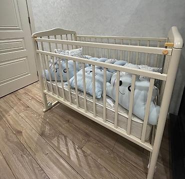 lay lay matras: Oğlan və qız üçün, İşlənmiş, Dördbucaq, Beşik, Dəst ilə, Matras ilə, Yellənmə mexanizmi ilə — 4