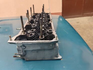 Auto delovi: Glava motora Lada 2105, Lada 2107 Riva, Lada 2104 Karavan motor 1300 — 4