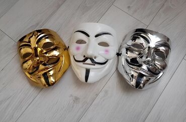 Карнавальные костюмы: Маска Гая Фокса (анонимус), белая Маска доступна в белом, серебристом — 2