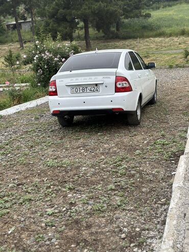 VAZ (LADA): VAZ (LADA) Priora: 1.6 l | 2011 il 192000 km Hetçbek