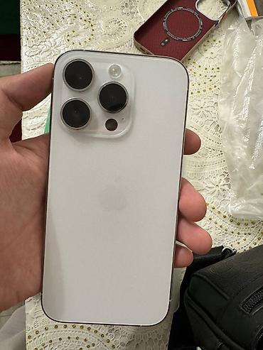 iphon 13: IPhone 14 Pro, Б/у, 256 ГБ, Белый, Наушники, Чехол, 72 % — 3