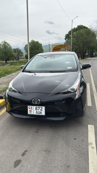 Toyota: Toyota Prius: 2018 г., 1.8 л, Автомат, Гибрид, Хэтчбэк