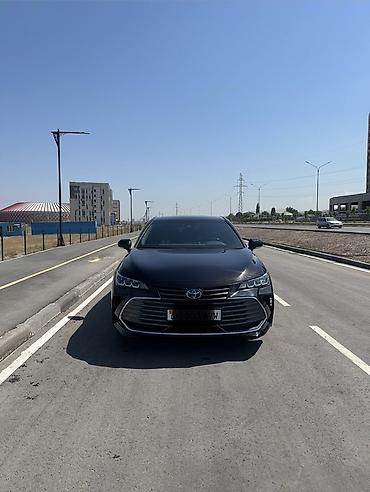 Toyota Avalon: 2019 г., 2.5 л, Вариатор, Гибрид, Седан