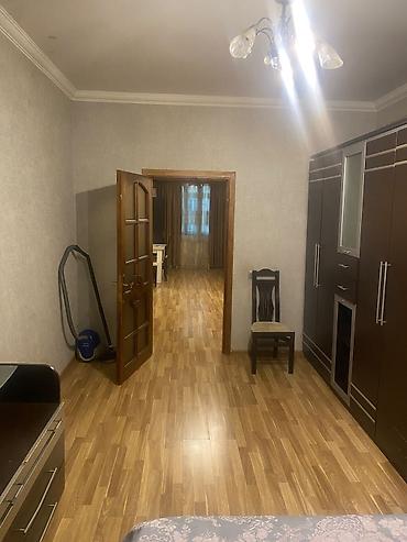 ev ilanı: Salam oglan otaq yoldasi axtarlir ev memar ecemide yerlesir metroya — 4