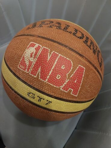 Toplar: NBA basketbol topu ela vəziyyətdədir 
metrolara çatdırılma var