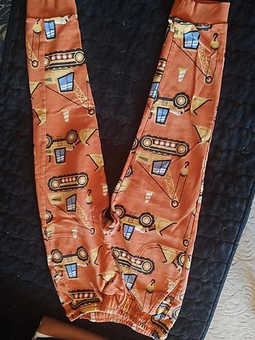 Duksevi: Komplet dukserica za decu – 8 modela 1 dukserica 300 din Donji deo — 8