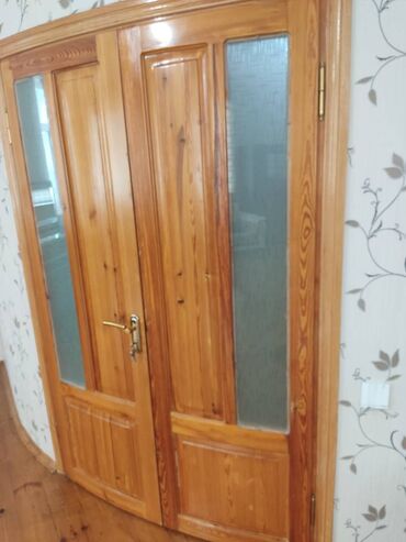 Otaq qapıları: Taxta qapılar satılır.Heç bir zədəli yeri yoxdur. 9 ədəd mövcuddur. 1 -da lalafo.az — 20 Otaq qapıları: Taxta qapılar satılır.Heç bir zədəli yeri yoxdur. 9 ədəd mövcuddur. 1 — 20