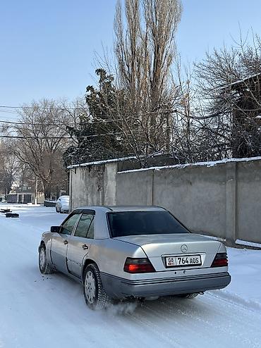 Mercedes-Benz: Mercedes-Benz E-Class: 1994 г., 2.2 л, Автомат, Бензин, Седан — 3
