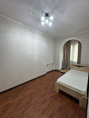 4 комнаты, 128 м², Сталинка, 3 этаж