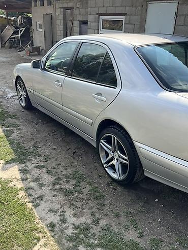 трактир 82 1: Mercedes-Benz E-Class: 1999 г., 2.2 л, Автомат, Дизель, Седан — 2