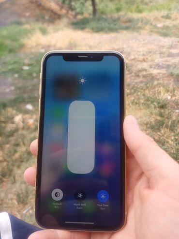 сетевой шнур: IPhone Xr, 64 ГБ, Желтый, Коробка, 78 %
