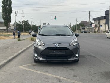 Toyota: Toyota Prius: 2018 г., 1.5 л, Вариатор, Гибрид, Хэтчбэк