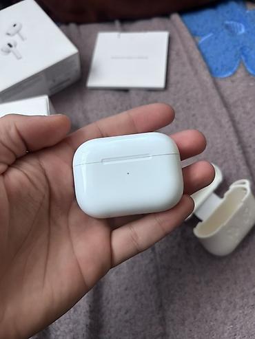 ipod classic: Airpods pro 2 type c model noqte cizigsiz tam ideal shekilde demek — 3