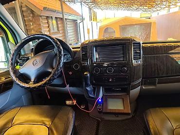 жили: Mercedes-Benz Спринтер: 2010 г., 3 л, Фургон — 9